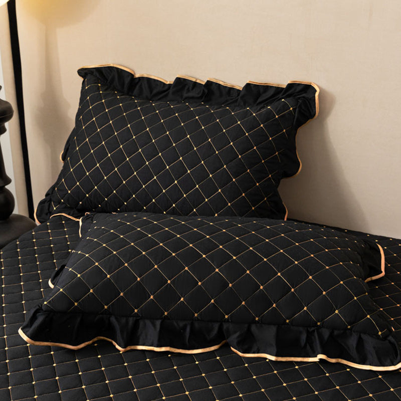 ✨ Rózsás Szegélyű Ágynemű Szoknya – Elegancia és Kényelem Egyben! 🛏️🌸