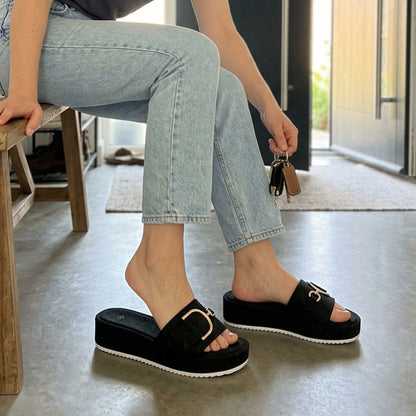 👡 Stílusos geometrikus slip-on szandál – szőtt textúra, arany díszítés, utánvéttel