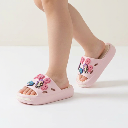 👶 Koreai stílusú gyermekpapucs 2–10 éves korig – Kényelem, biztonság, játékos dizájn! ✨