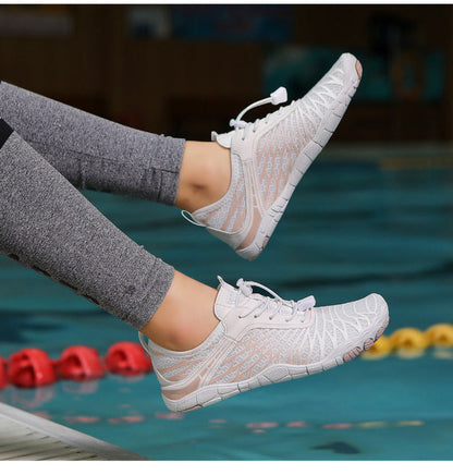 🔥 2026 Új egészséges, csúszásmentes mezítlábas cipő – unisex. Természetes mozgás, biztos tapadás! 👣✨