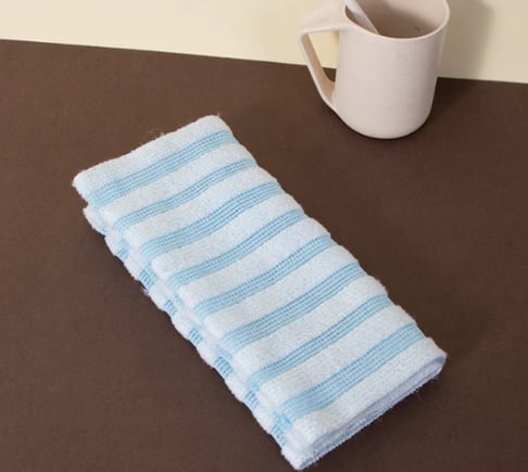 🧼💦 1+1 INGYEN! Antibakteriális hámlasztó fürdőlepedő – Puha, tiszta, egészséges bőr. Ne hagyd ki! 🚿