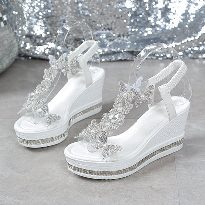 🦋 Csillogó pillangós nyitott orrú szandál – Ragyogj, mint egy nyári álom! ✨👡