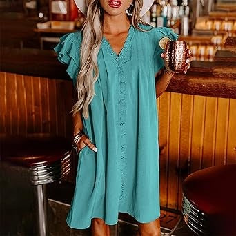 🌴 Nyári akciók! Női alkalmi V-nyakú fodros redős ruha – Lélegzetelállítóan nőies! 👗