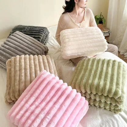 ❄️🛏️ Sűrű nyúl plüss és tejbársony huzatú takaró 🌿🥰