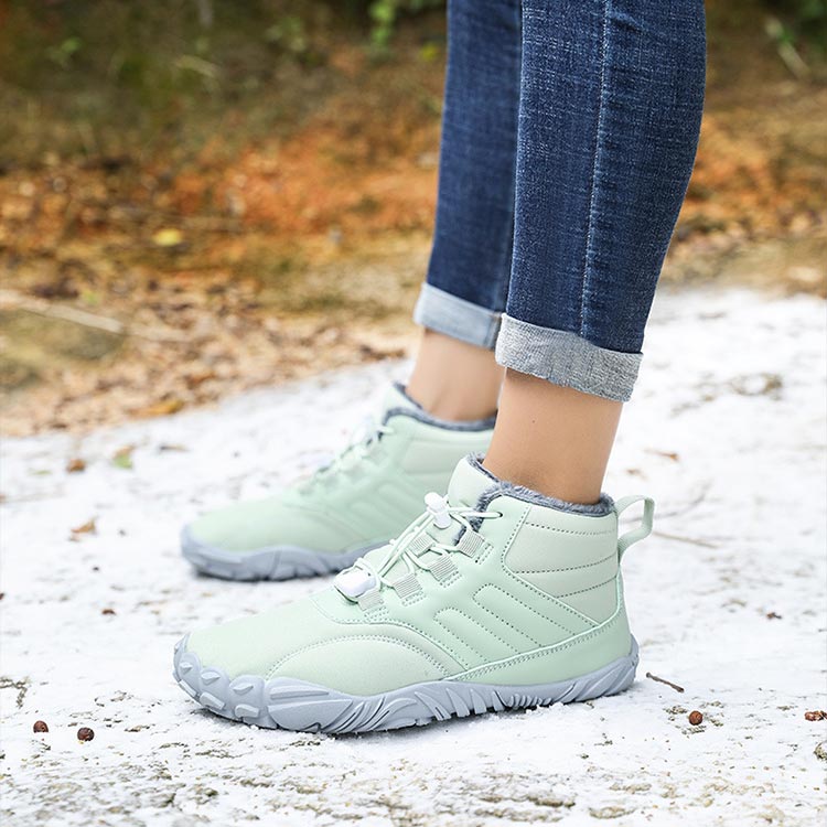 ❄️CSÚSZÁSMENTES ÉS VÍZÁLLÓ TÉLI MEZÍTLÁBAS CIPŐ (UNISEX)👟
