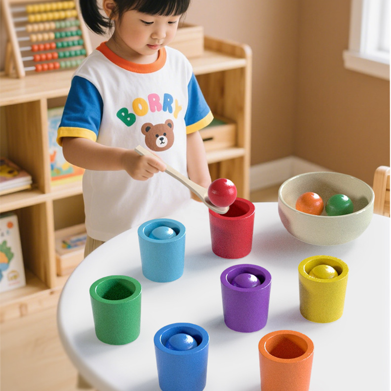 🌈 Szivárványos kupakos torony | Montessori korai fejlesztő játék, a kisbabák játék közben fejlesztik az intelligenciájukat! 👶🧠