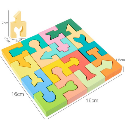 Fából készült geometriai alakhoz illő puzzle kisgyermekek számára