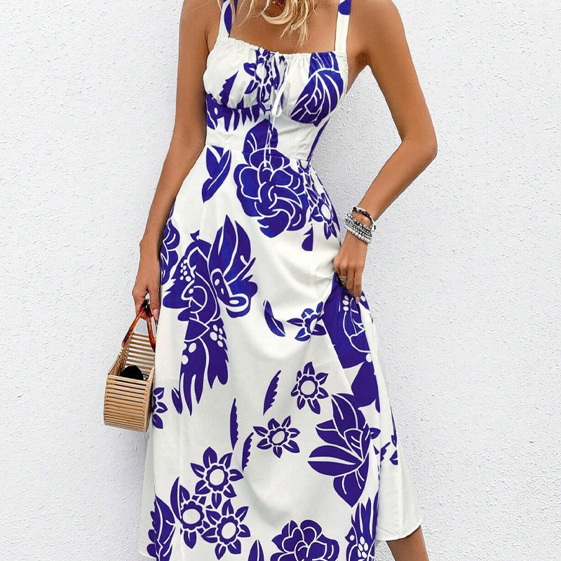 🌺 50% KEDVEZMÉNY – Női virágos spagettipántos ruha | Ráncolt hát, A-vonal, könnyű 👗🌼