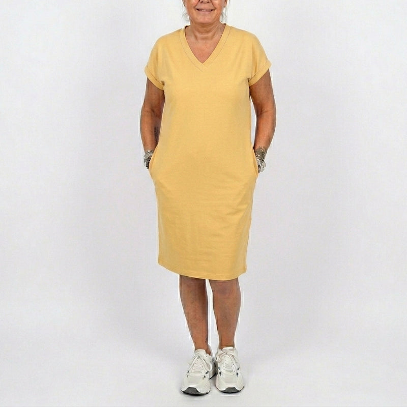 👗 Női alkalmi V-nyakú rövid ujjú pólóruha – sportos elegancia minden napra